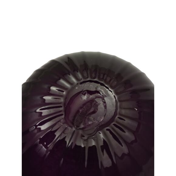 MFA Museum Of Fine Arts Hand Blown Glass purple Bud Vase - Picture 3 of 4